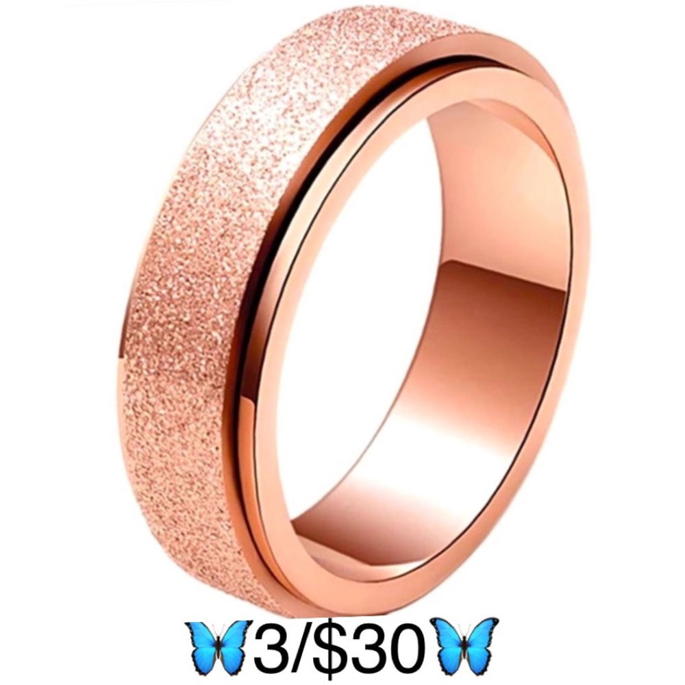 Rose Gold Tone Stainless Steel Frosted Sand Finish Fidget Spinner Ring, size 7